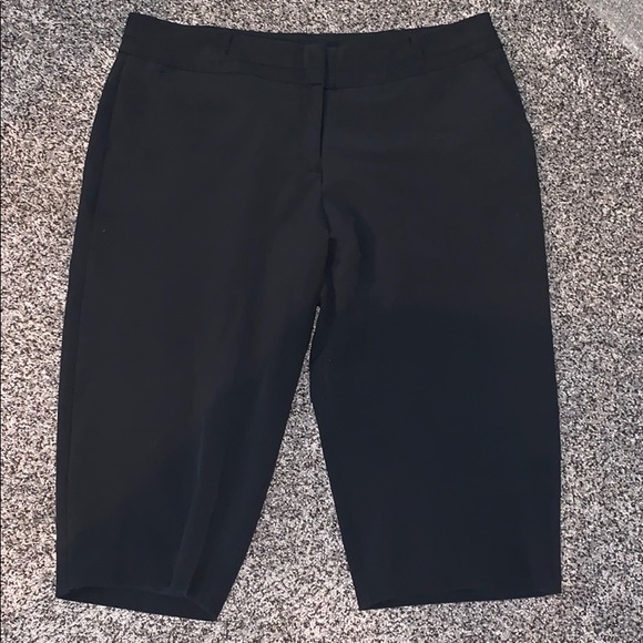 Worthington Pants - Worthington Womans Black Long Shorts SZ.14P Worthington Pants - Worthington Womans Black Long Shorts SZ.14P